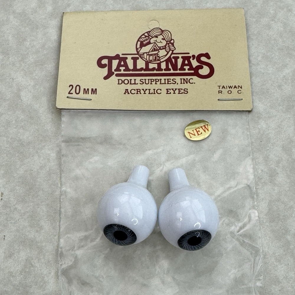 Tallinas Doll Eyes 20mm Acrylic Blue Gray Iris - White Sclera New Doll Supplies